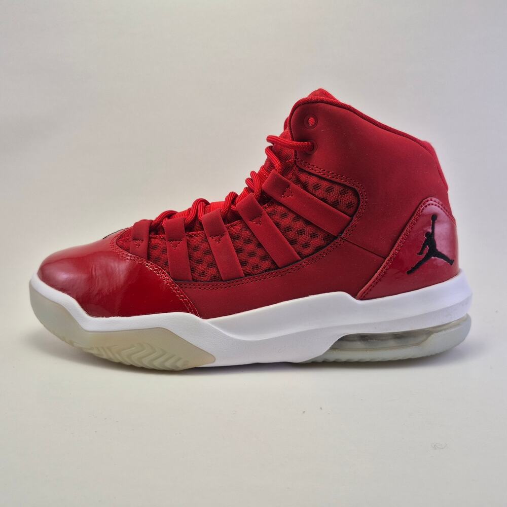 JORDAN "Max Aura" Red Basketball Shoes Mens Size 7.5 - Picture 3 of 12